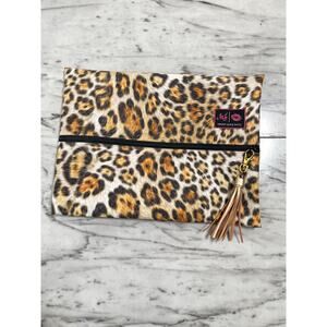 Makeup Junkie Bags Wild Lay Flat Cosmetic Bag  Size Large Leopard Cheetah Print